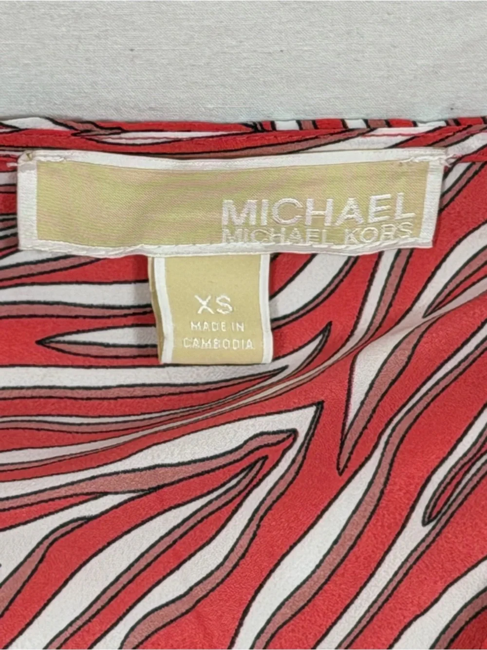 Michael Kors Geranium Red Zebra Print Chain Handkerchief Hem Blouse Top EUC